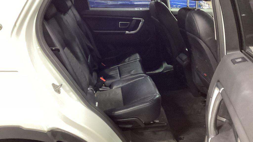 Used Land Rover Discovery Sport 2018 for sale - 76646063: Photo 11