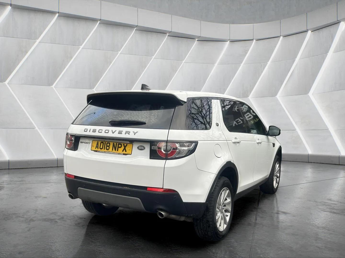 Used Land Rover Discovery Sport 2018 for sale - 76646063: Photo 14