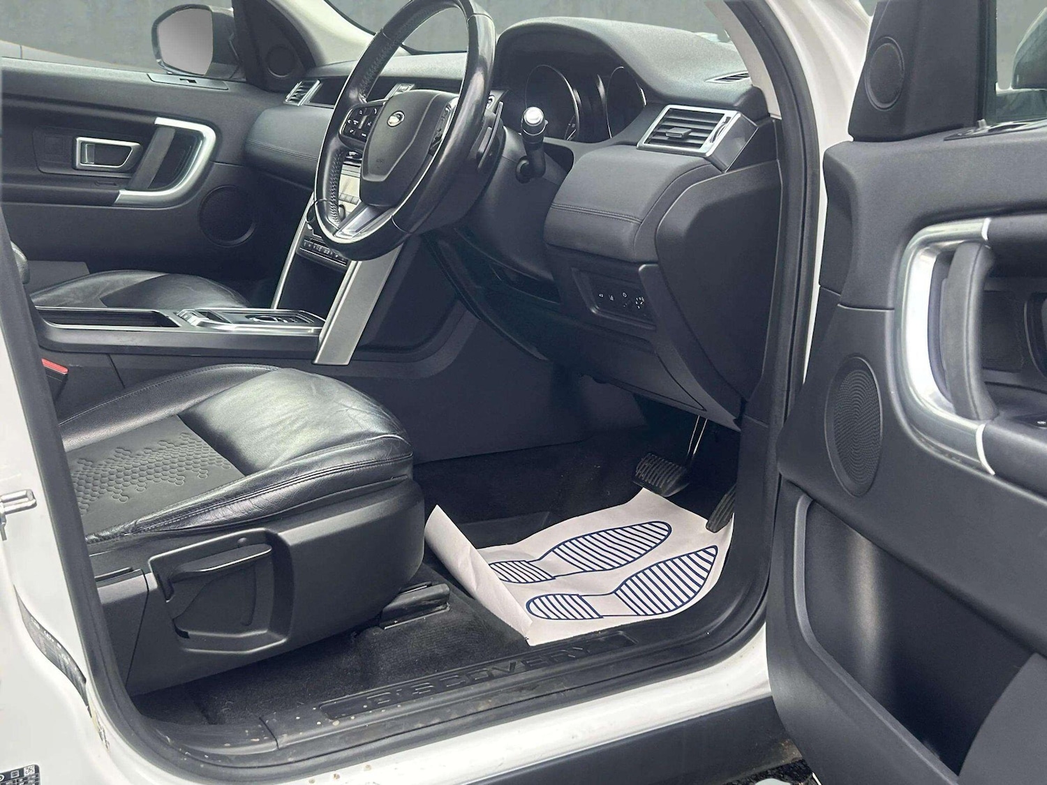 Used Land Rover Discovery Sport 2018 for sale - 76646063: Photo 18