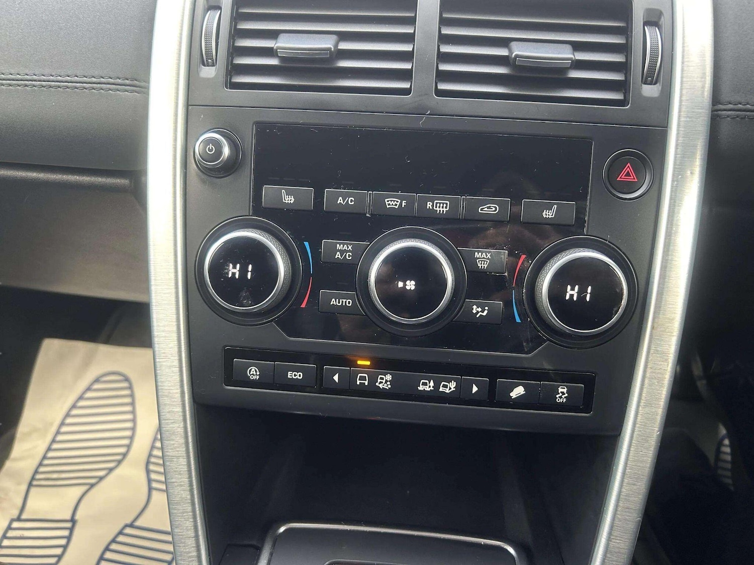 Used Land Rover Discovery Sport 2018 for sale - 76646063: Photo 29