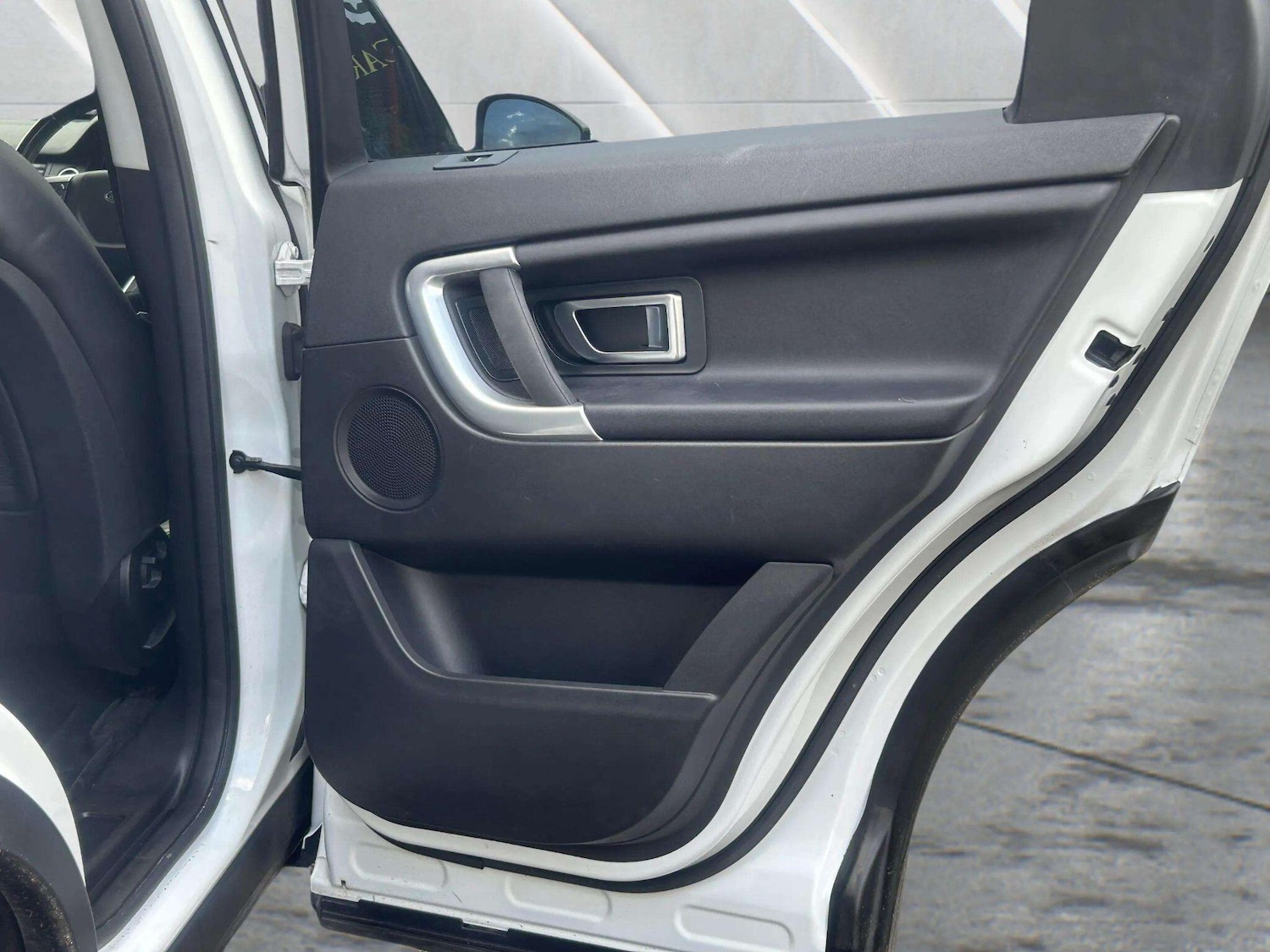 Used Land Rover Discovery Sport 2018 for sale - 76646063: Photo 40