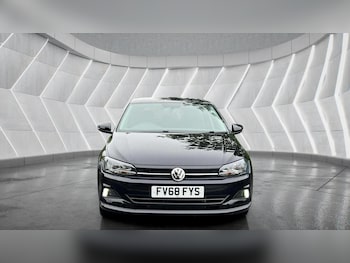 Used Volkswagen Polo 2018 for sale - 75391191: Photo
