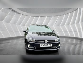Used Volkswagen Polo 2018 for sale - 75391191: Photo