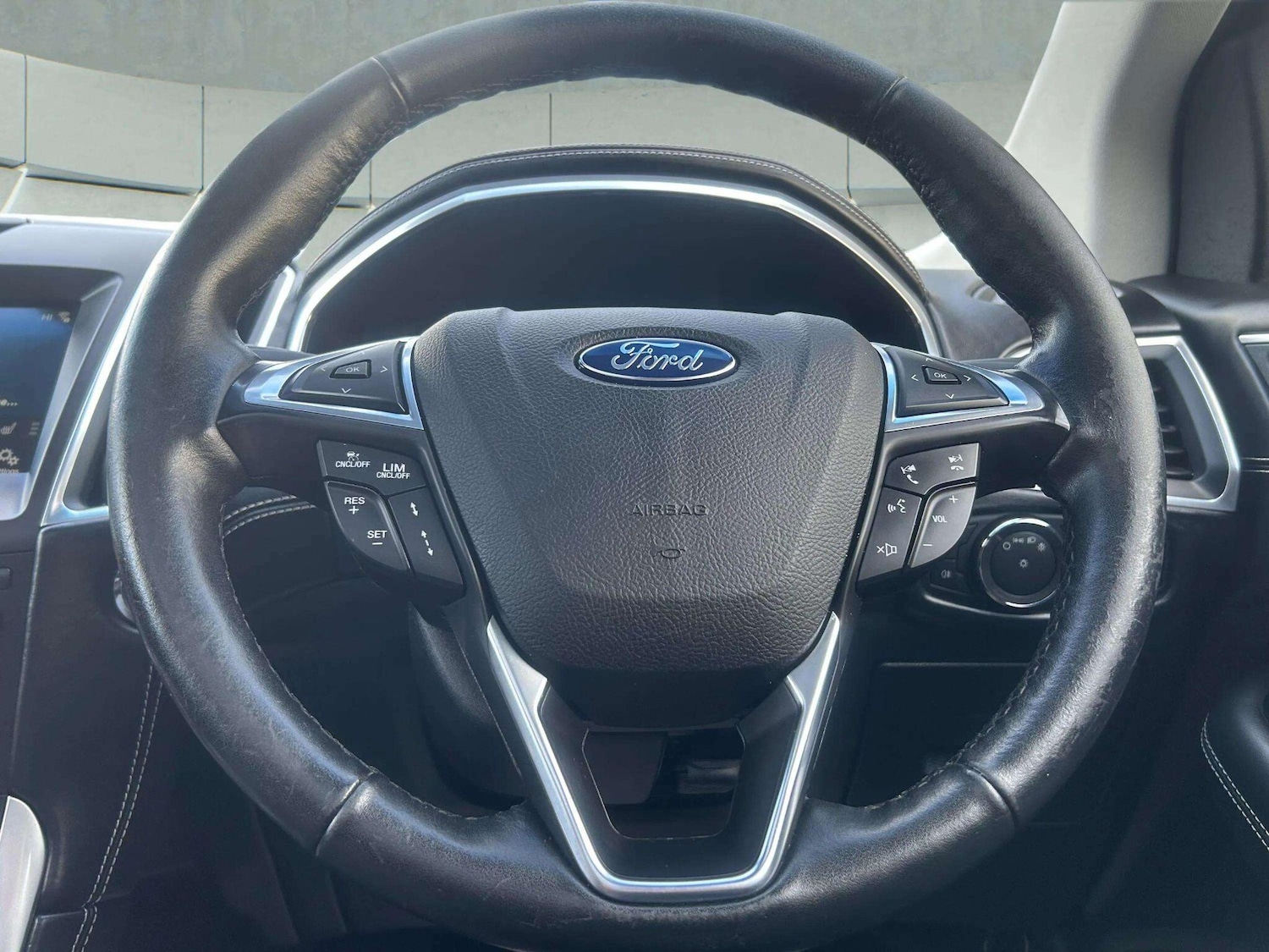 Used Ford Edge 2017 for sale - 76632766: Photo 46