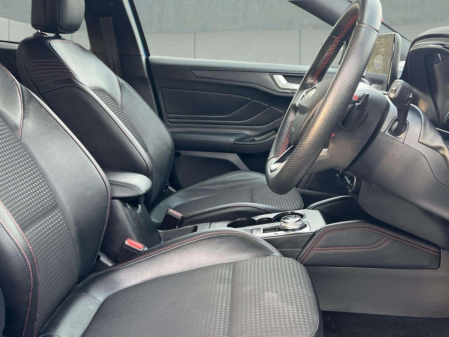 Used Ford Focus 2020 for sale - 76866049: Photo 19