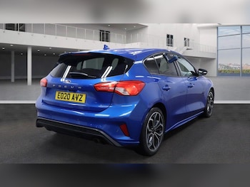 Used Ford Focus 2020 for sale - 76866049: Photo