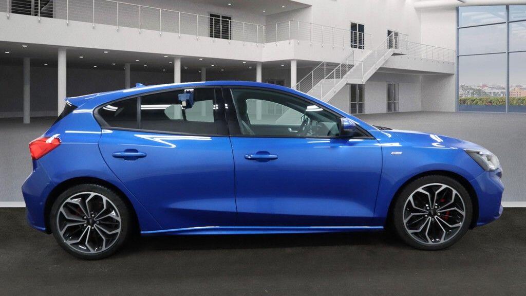 Used Ford Focus 2020 for sale - 76866049: Photo 5