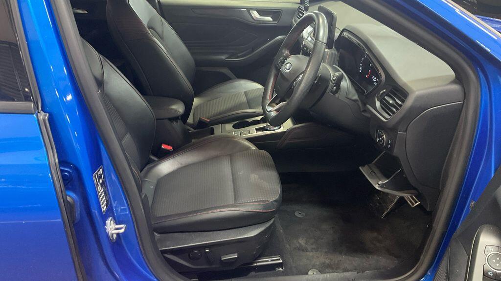Used Ford Focus 2020 for sale - 76866049: Photo 9