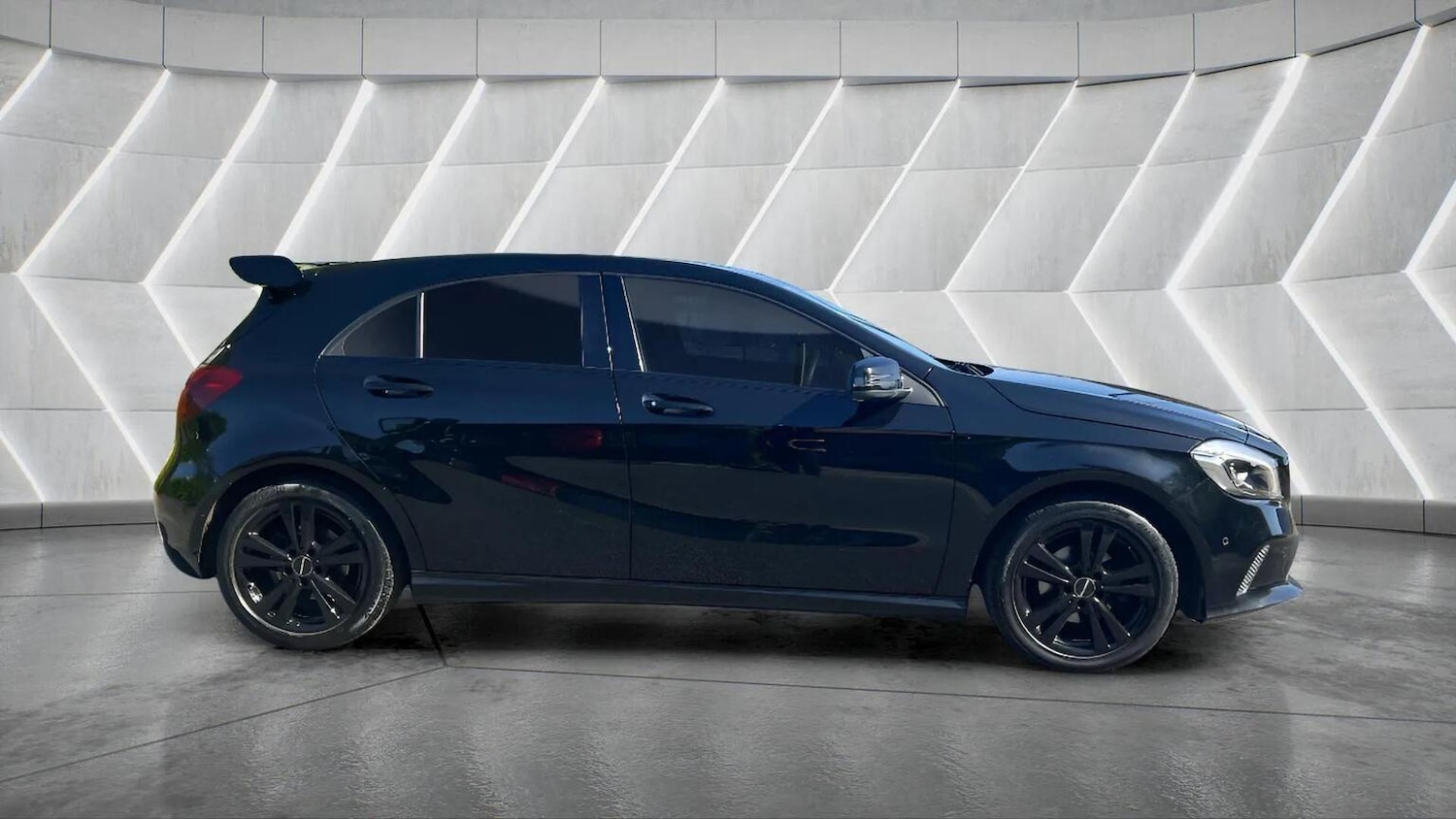 Used Mercedes-Benz A-Class 2018 for sale - 76571255: Photo 14