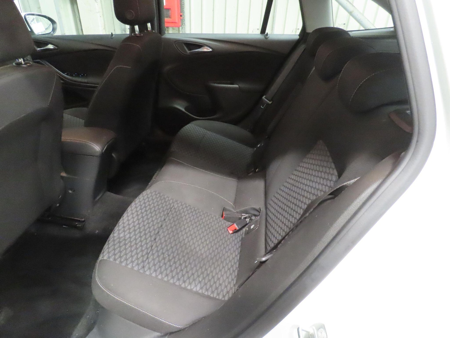 Used Vauxhall Astra 2017 for sale - 77156271: Photo 10