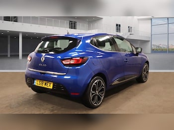 Used Renault Clio 2018 for sale - 76715207: Photo