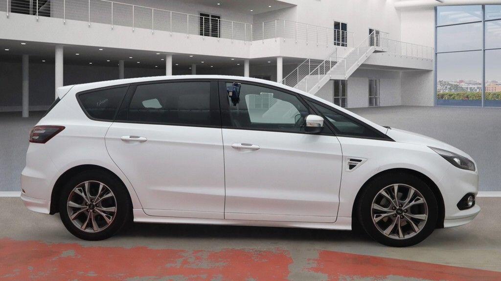 Used Ford S-Max 2018 for sale - 76634040: Photo 5