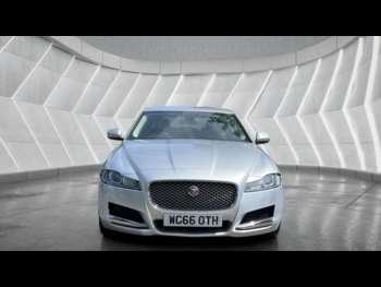 Used Jaguar XF 2016 for sale - 75391122: Photo