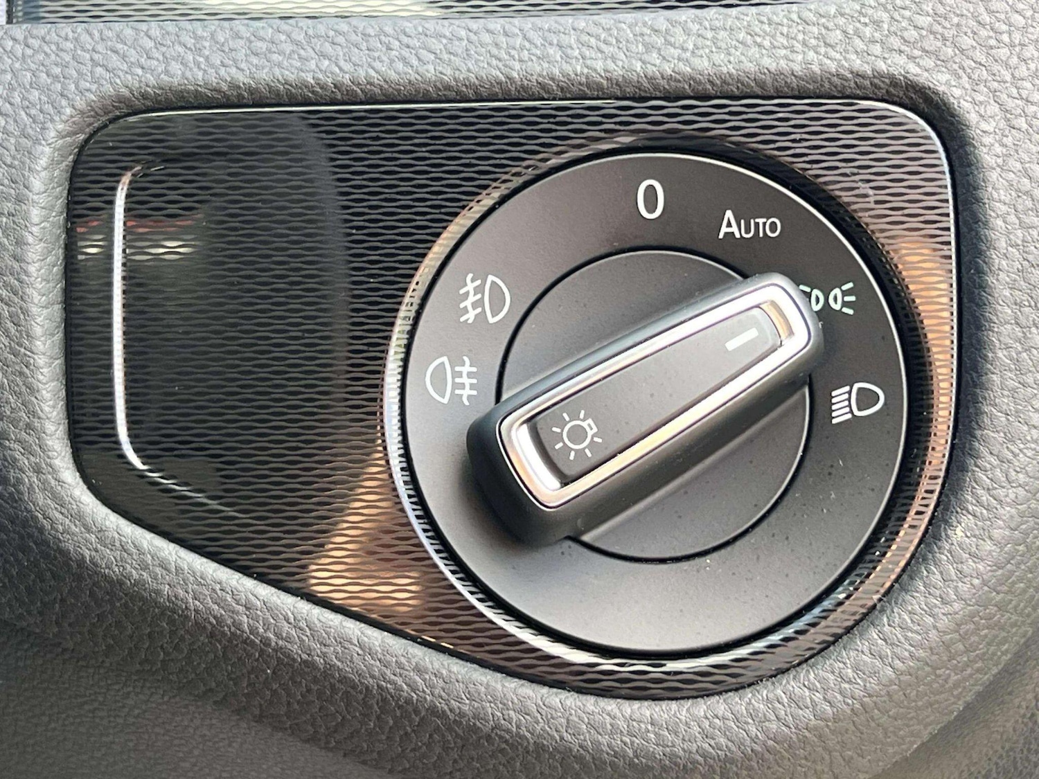 Used Volkswagen Golf 2015 for sale - 76598468: Photo 27