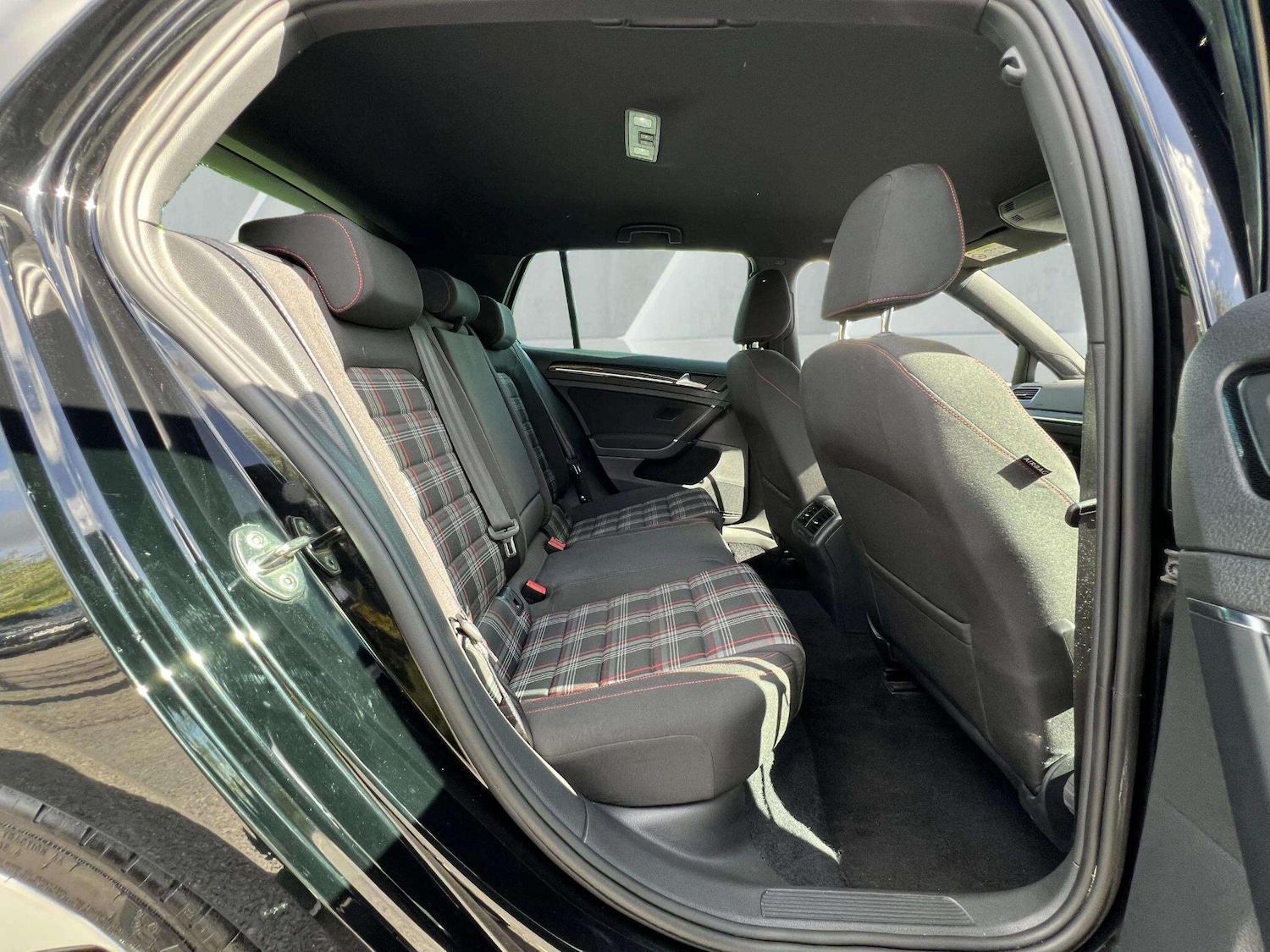 Used Volkswagen Golf 2015 for sale - 76598468: Photo 67