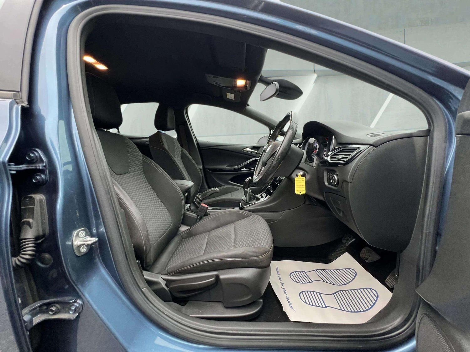 Used Vauxhall Astra 2017 for sale - 76598473: Photo 31