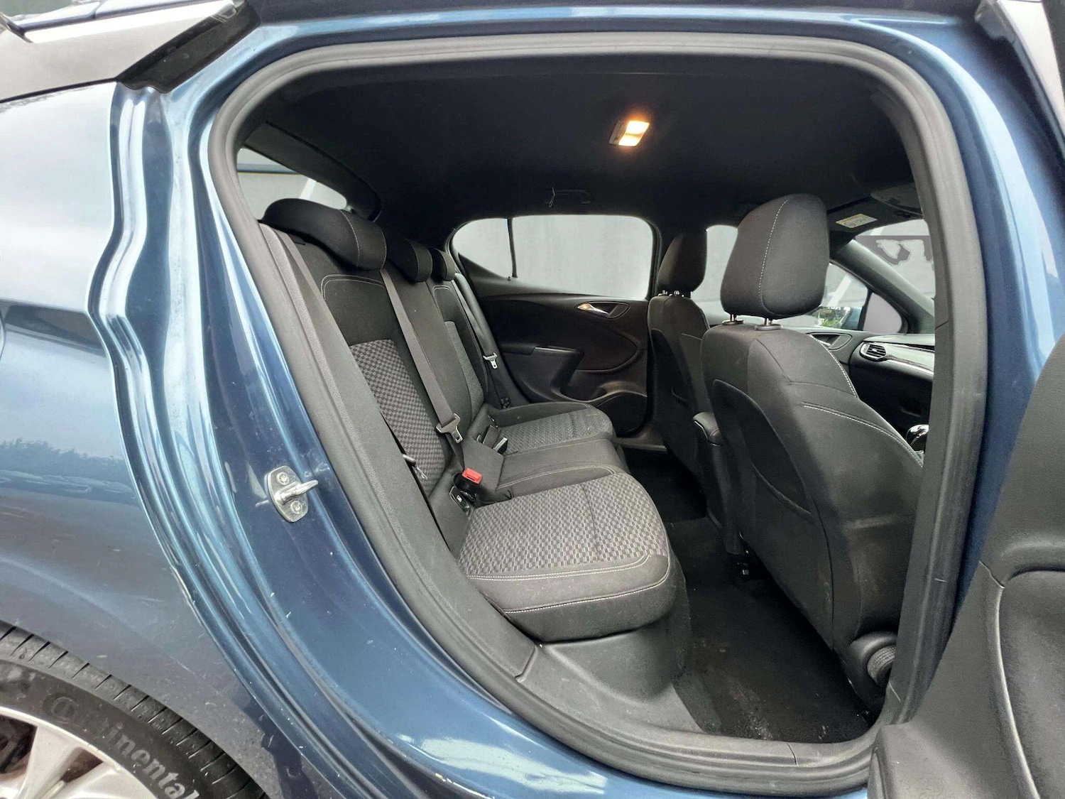 Used Vauxhall Astra 2017 for sale - 76598473: Photo 36