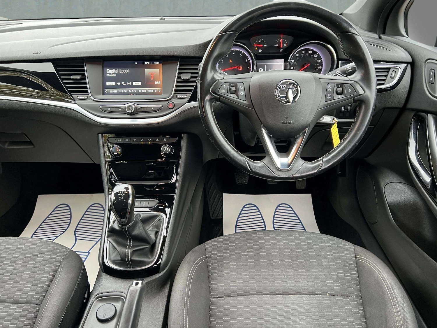 Used Vauxhall Astra 2017 for sale - 76598473: Photo 63