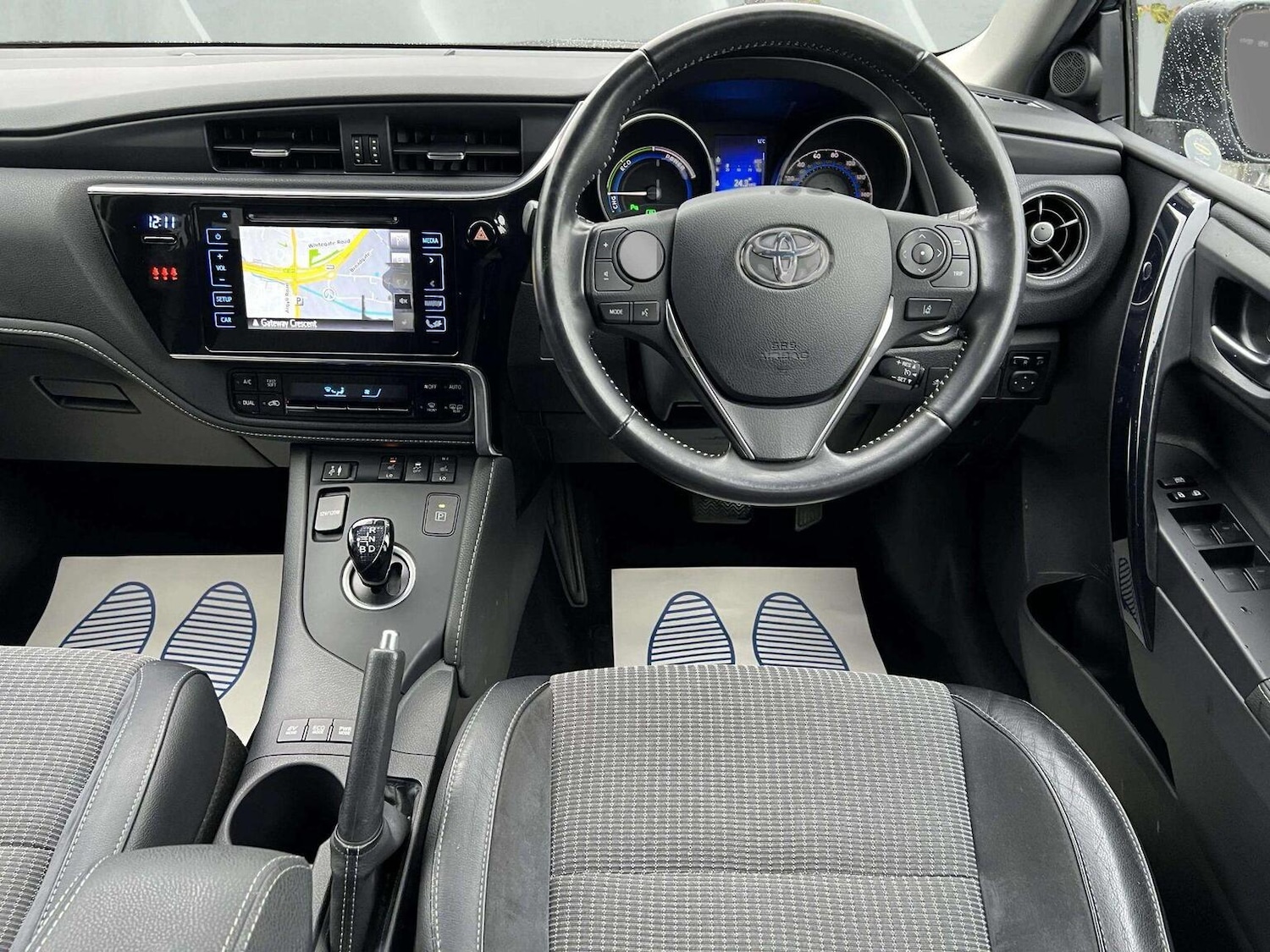 Used Toyota Auris 2017 for sale - 76566624: Photo 14