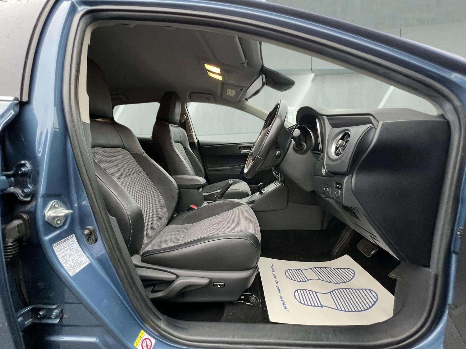 Used Toyota Auris 2017 for sale - 76566624: Photo 18