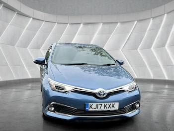 Used Toyota Auris 2017 for sale - 76566624: Photo