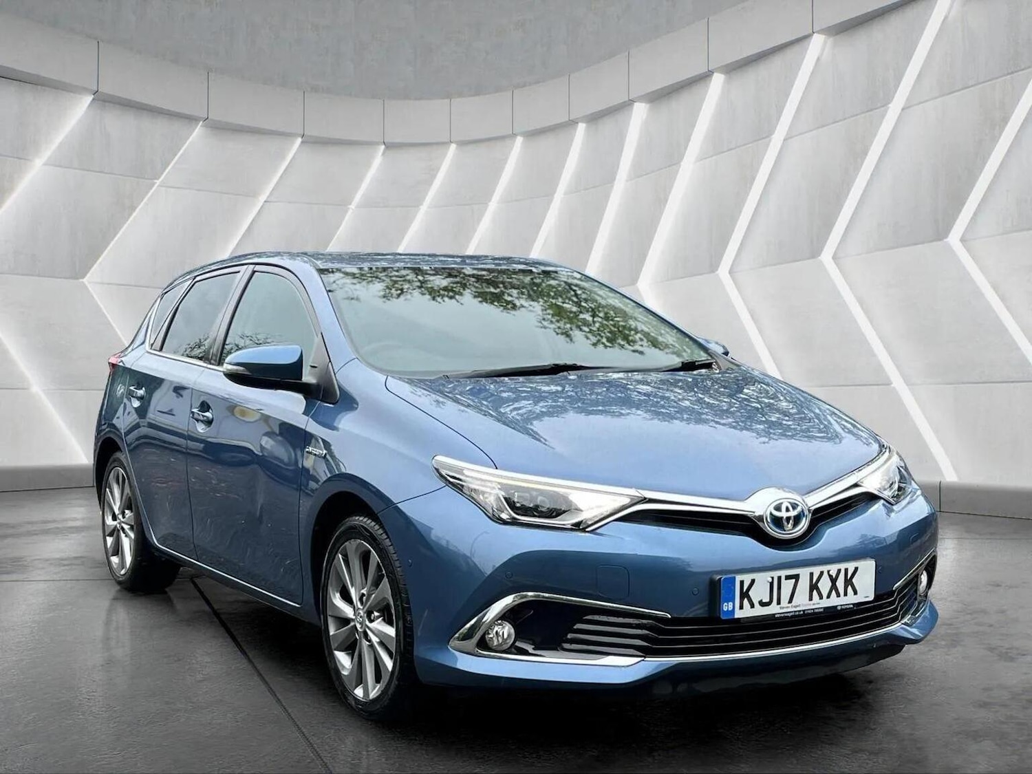Used Toyota Auris 2017 for sale - 76566624: Photo 3