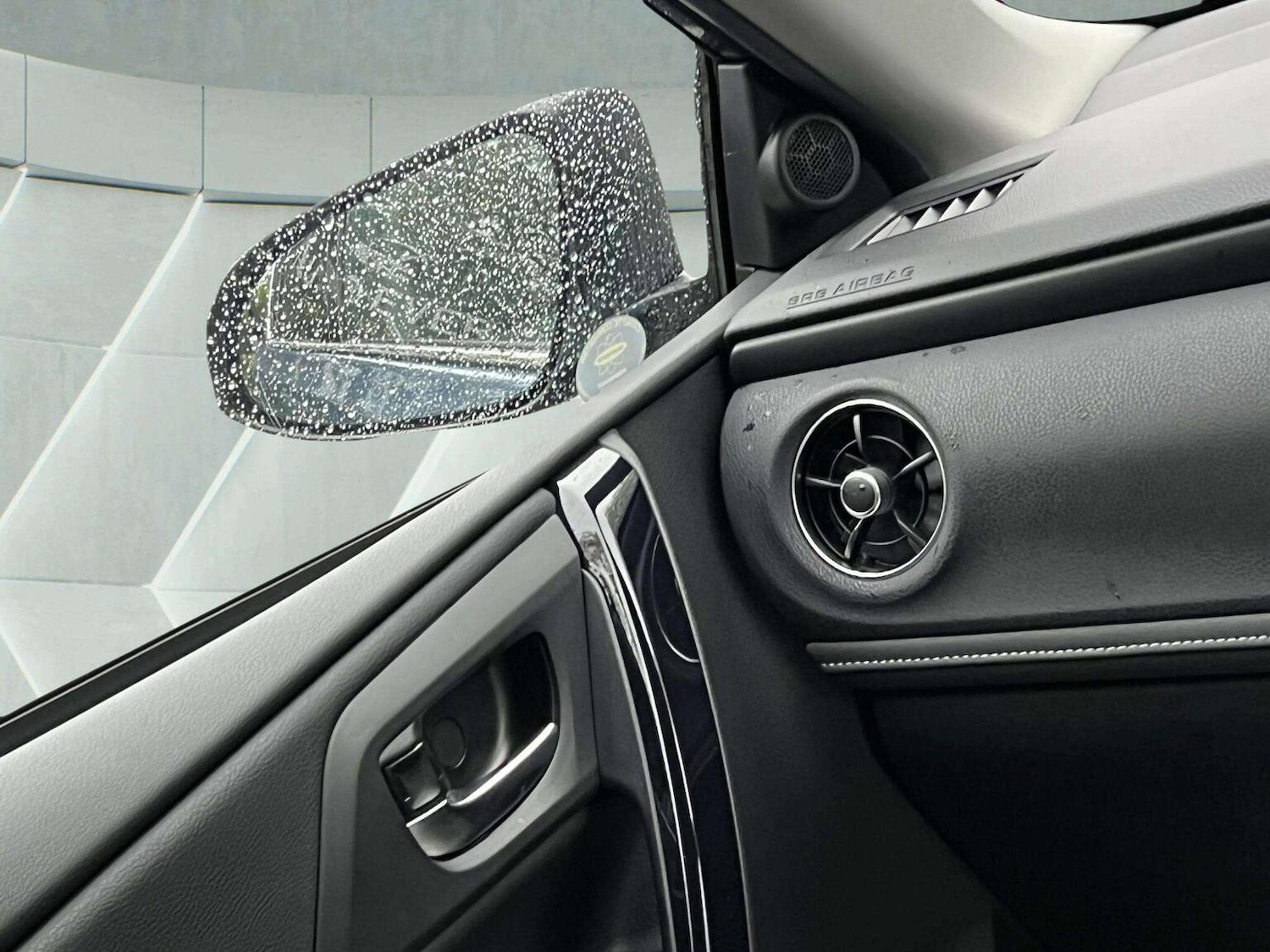 Used Toyota Auris 2017 for sale - 76566624: Photo 42