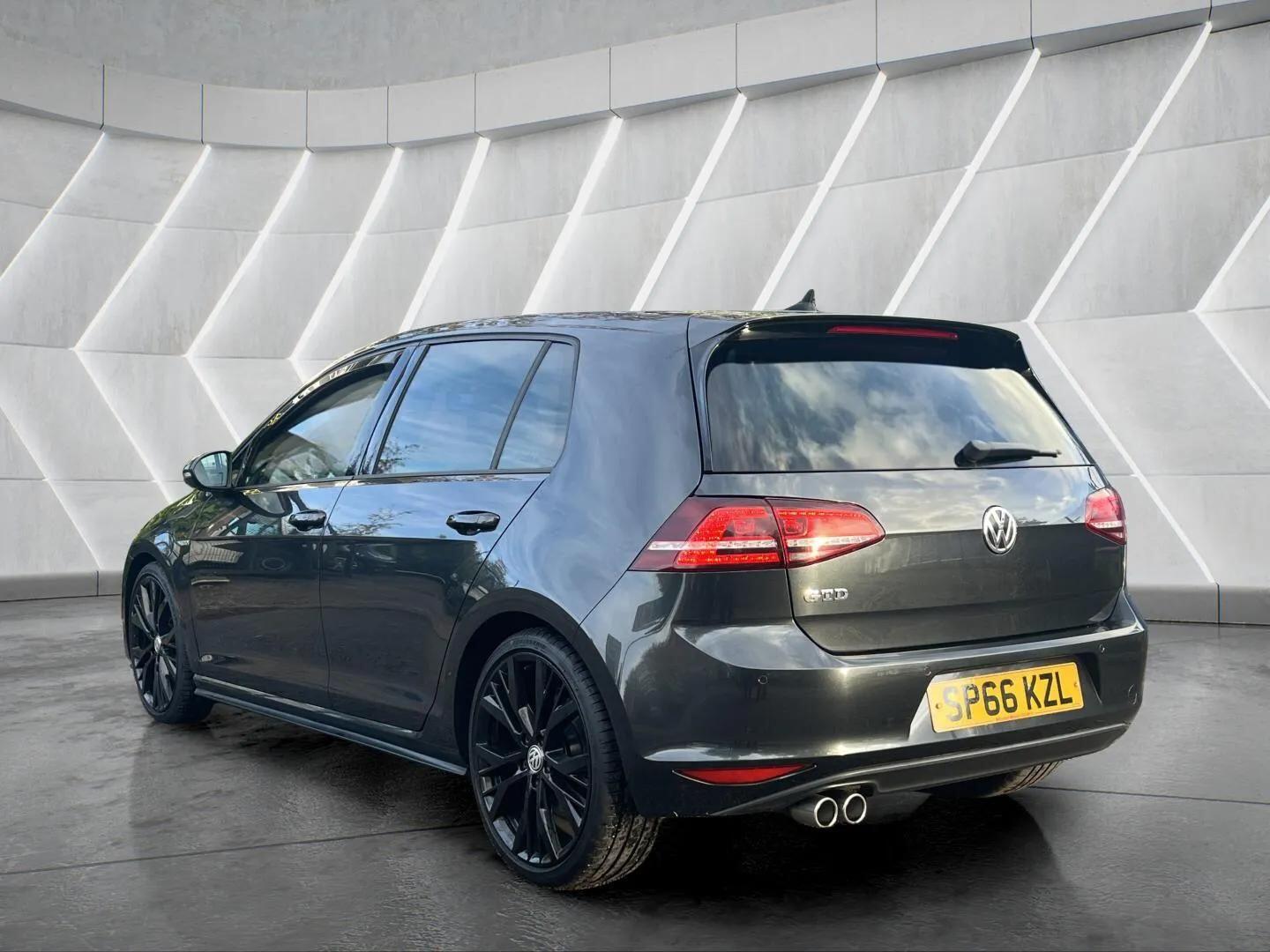 Used Volkswagen Golf 2016 for sale - 76598489: Photo 12