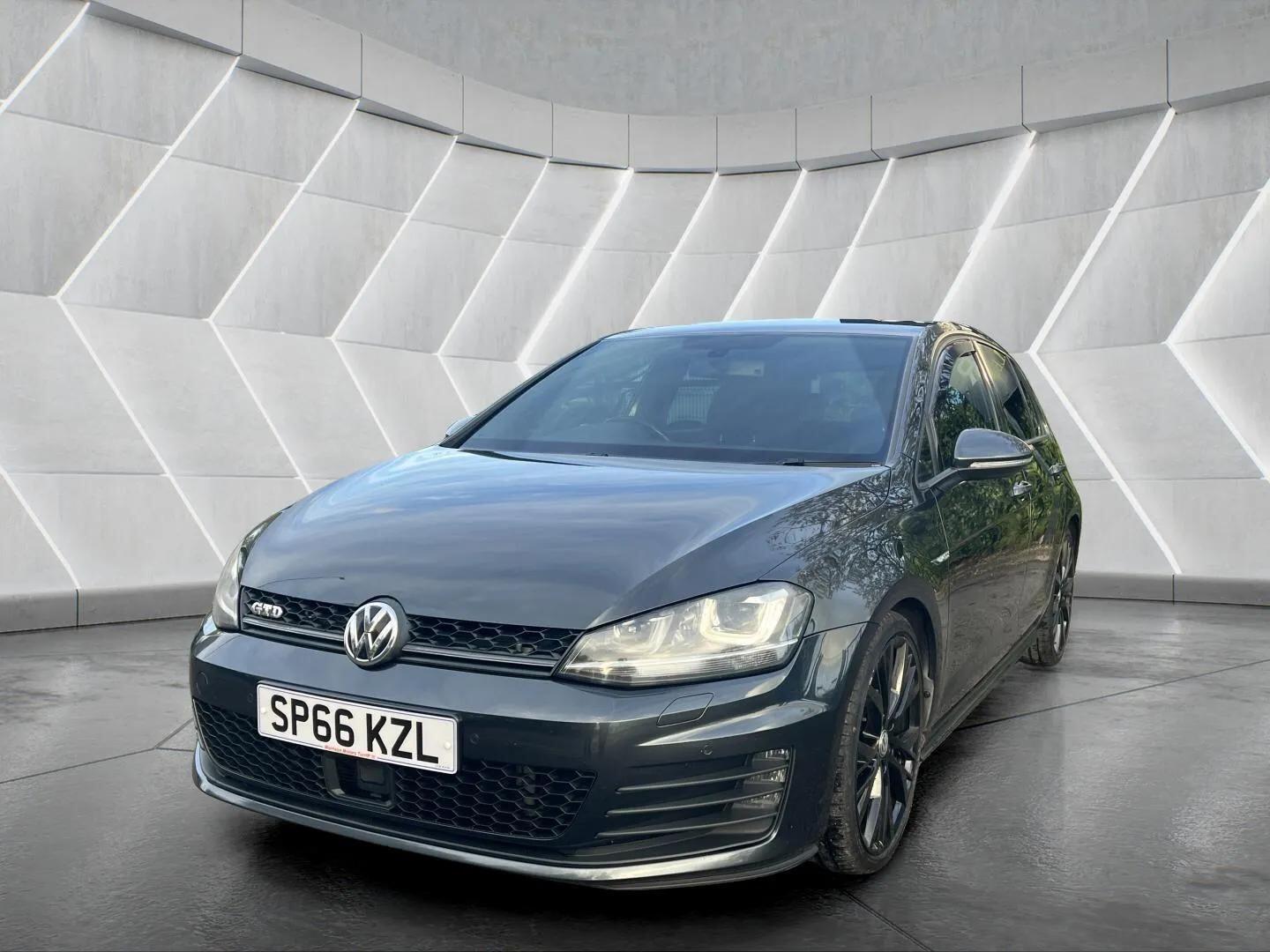 Used Volkswagen Golf 2016 for sale - 76598489: Photo 19