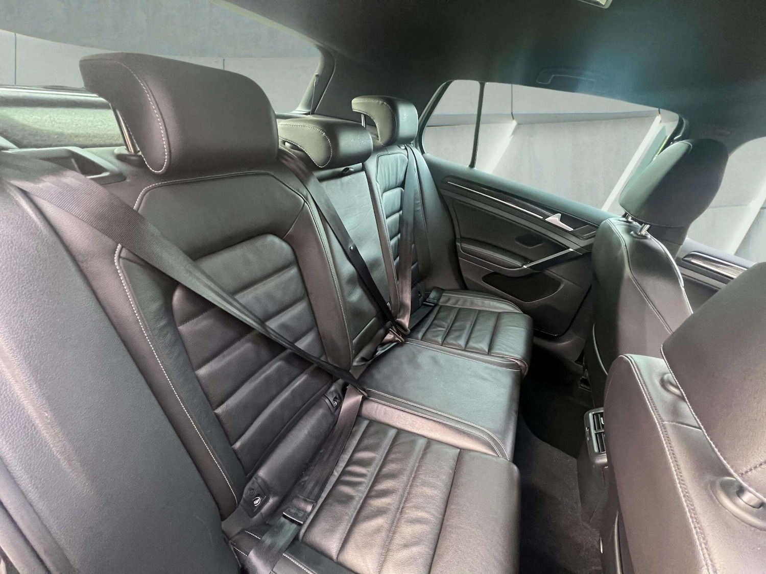 Used Volkswagen Golf 2016 for sale - 76598489: Photo 34