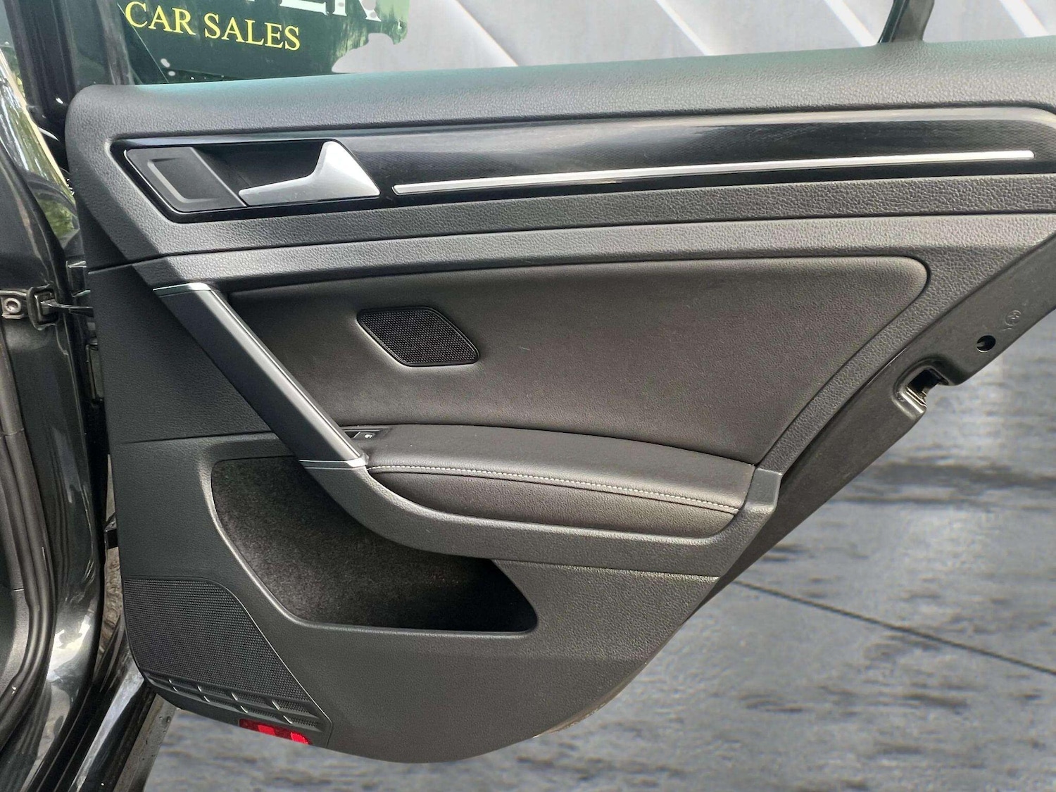 Used Volkswagen Golf 2016 for sale - 76598489: Photo 40