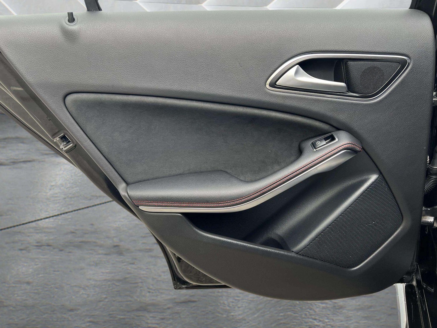 Used Mercedes-Benz A-Class 2015 for sale - 76598490: Photo 46