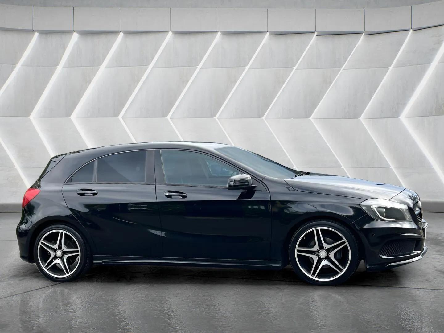 Used Mercedes-Benz A-Class 2015 for sale - 76598490: Photo 5