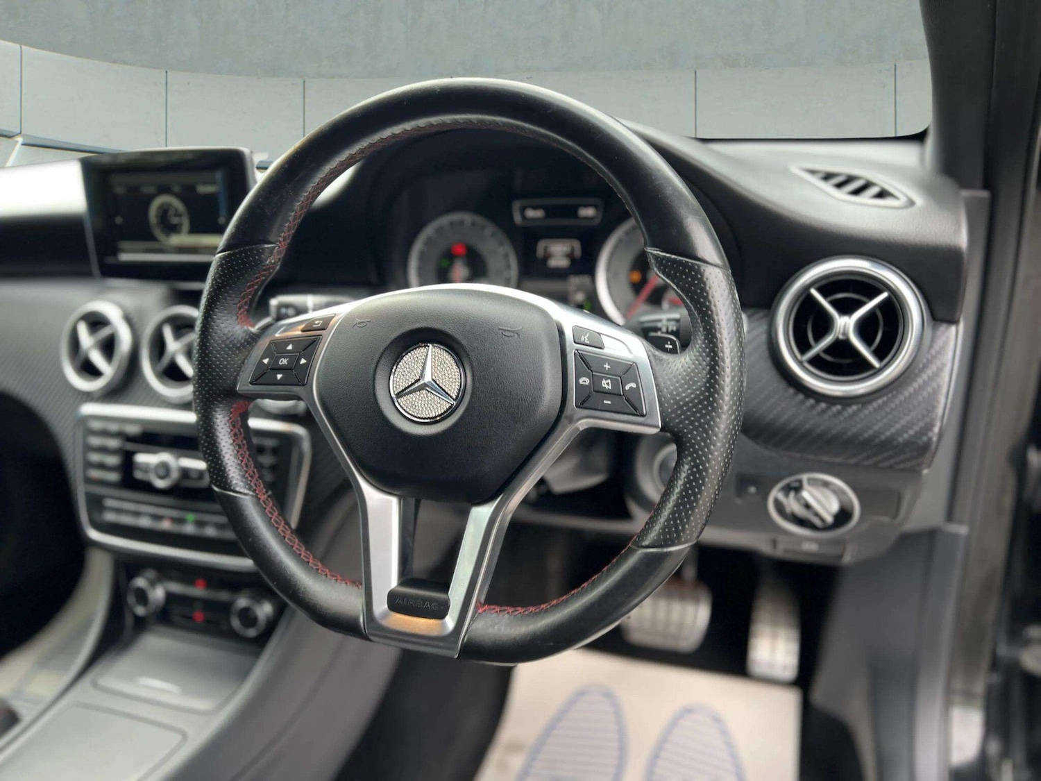 Used Mercedes-Benz A-Class 2015 for sale - 76598490: Photo 57