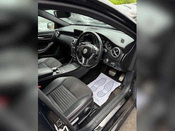 Used Mercedes-Benz A-Class 2015 for sale - 75391063: Photo