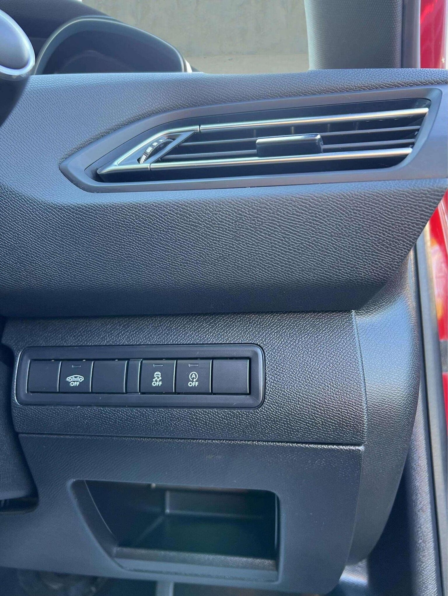 Used Peugeot 308 2017 for sale - 76566620: Photo 35