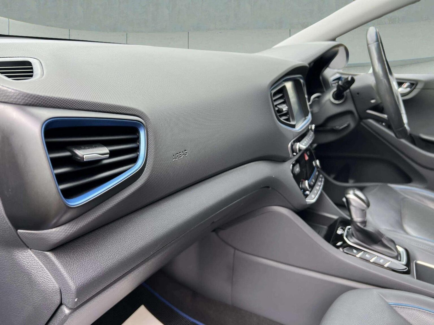 Used Hyundai IONIQ 2017 for sale - 76566640: Photo 24