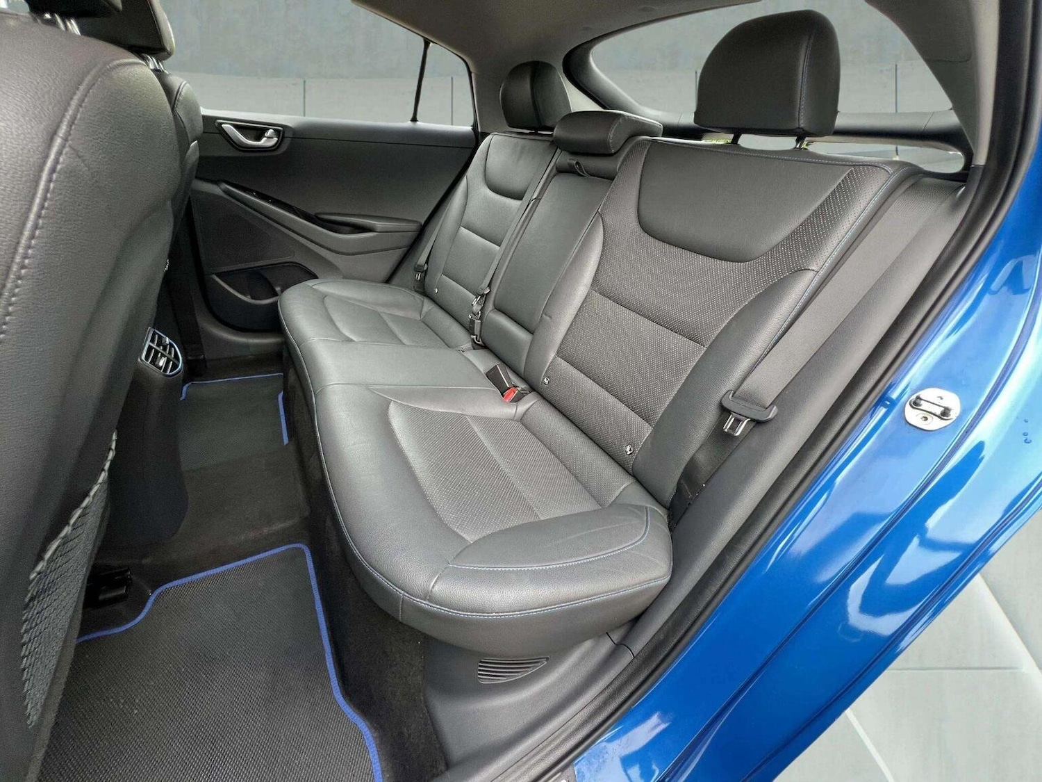 Used Hyundai IONIQ 2017 for sale - 76566640: Photo 33