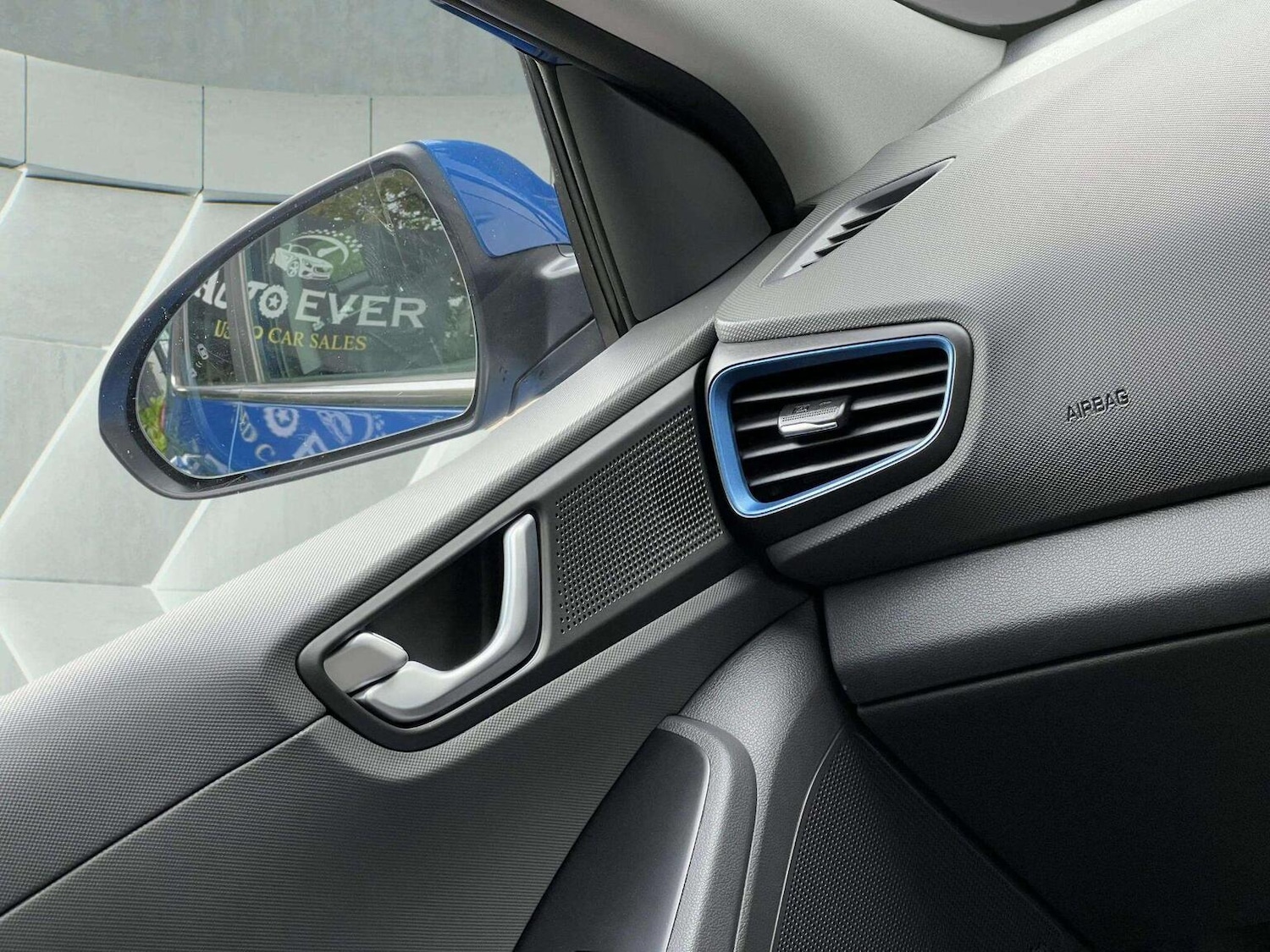 Used Hyundai IONIQ 2017 for sale - 76566640: Photo 51