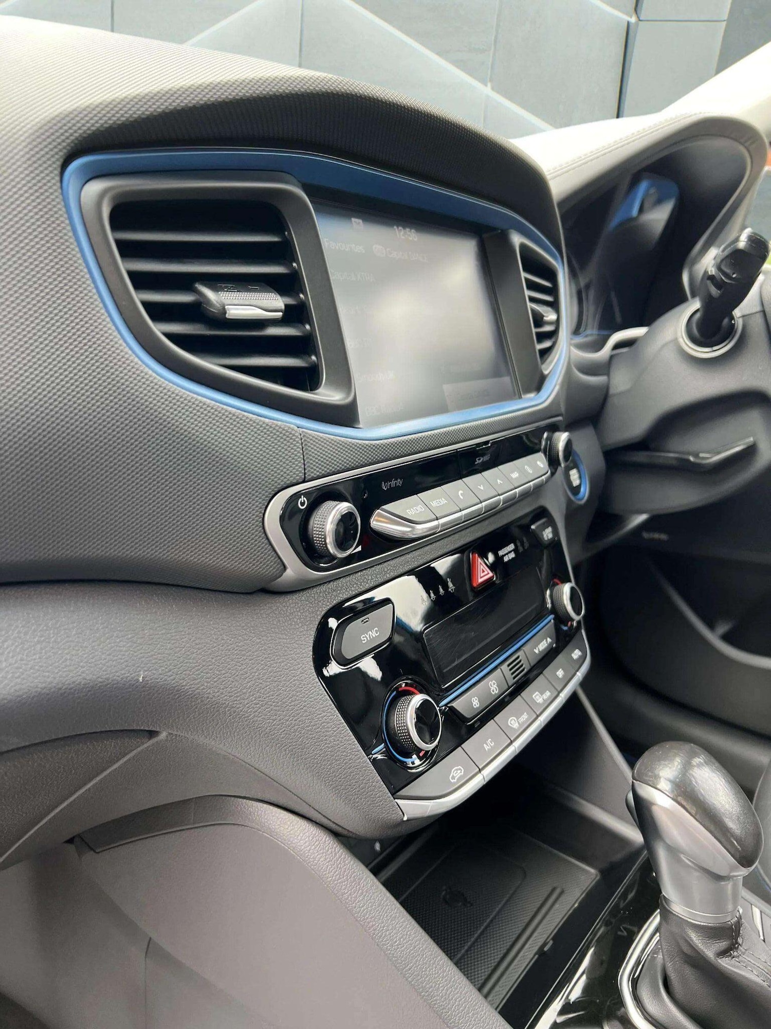 Used Hyundai IONIQ 2017 for sale - 76566640: Photo 63