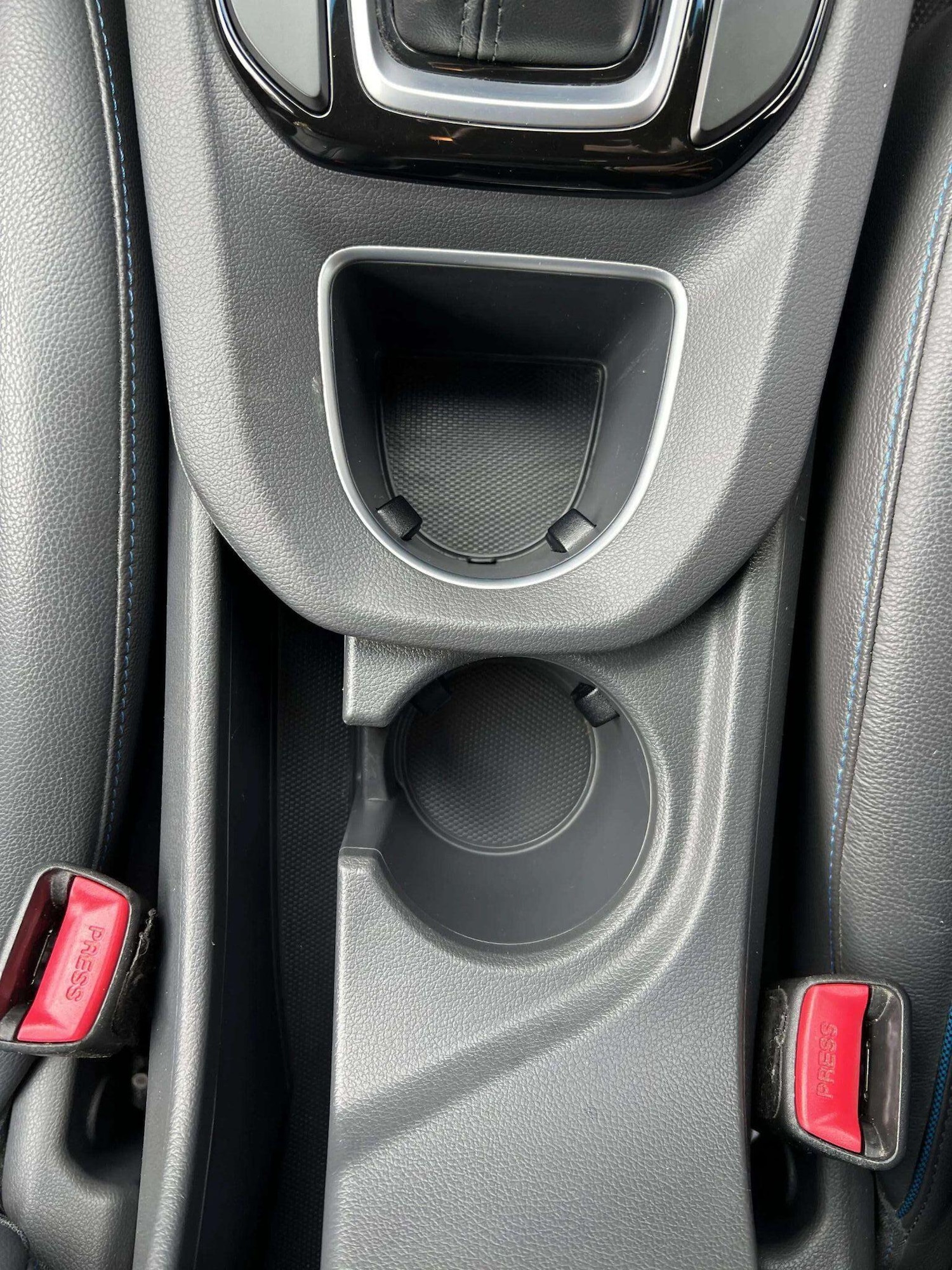 Used Hyundai IONIQ 2017 for sale - 76566640: Photo 66