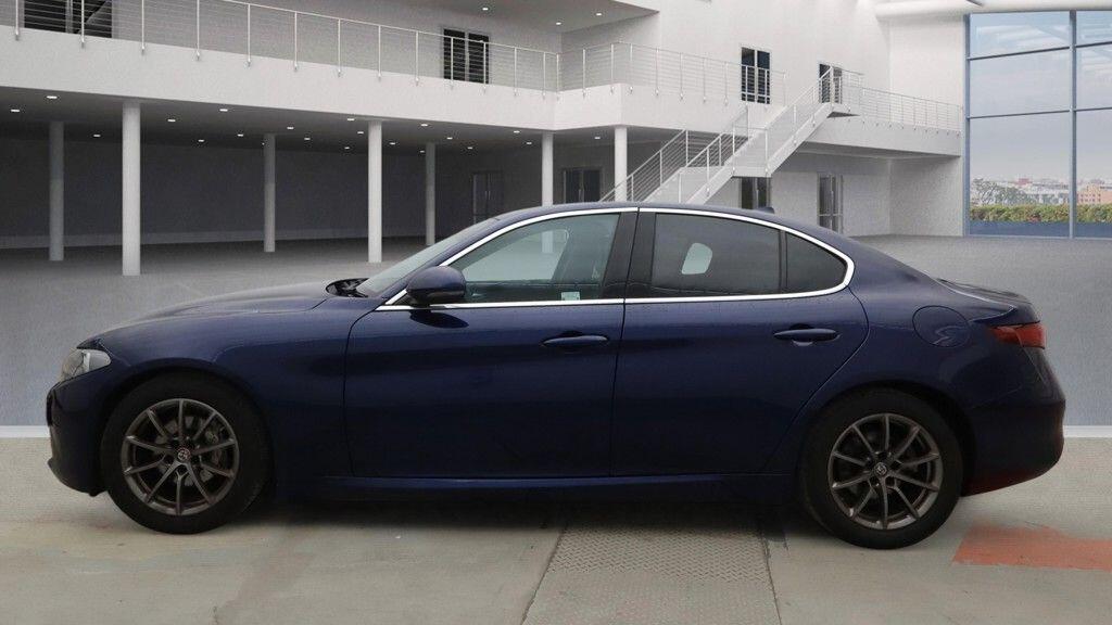 Used Alfa Romeo Giulia 2017 for sale - 76865373: Photo 6