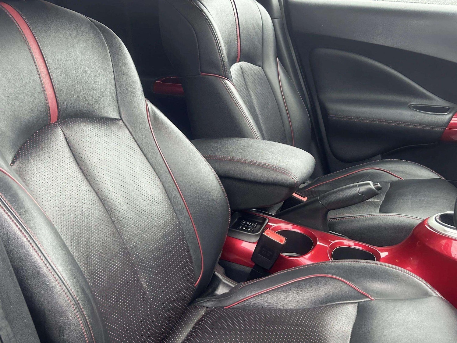 Used Nissan Juke 2016 for sale - 76715372: Photo 20