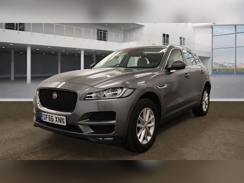 Used Jaguar F-Pace 2016 for sale - 75632869: Photo