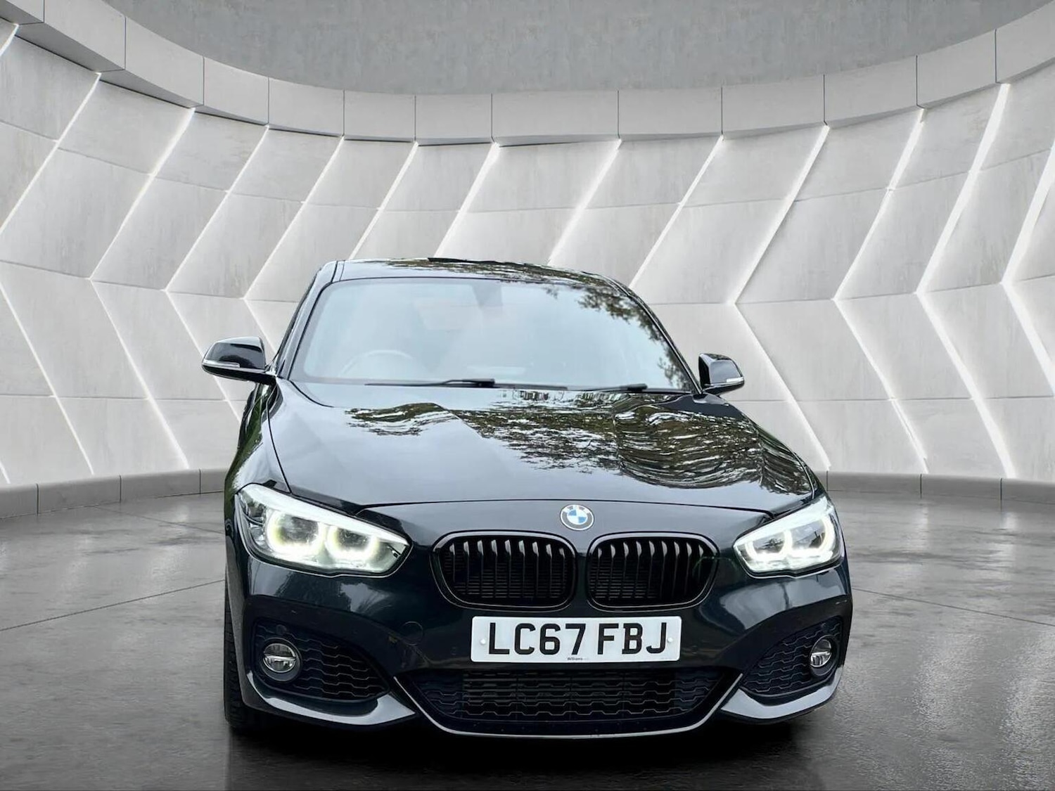 Used BMW 1 Series 2017 for sale - 76566660: Photo 2