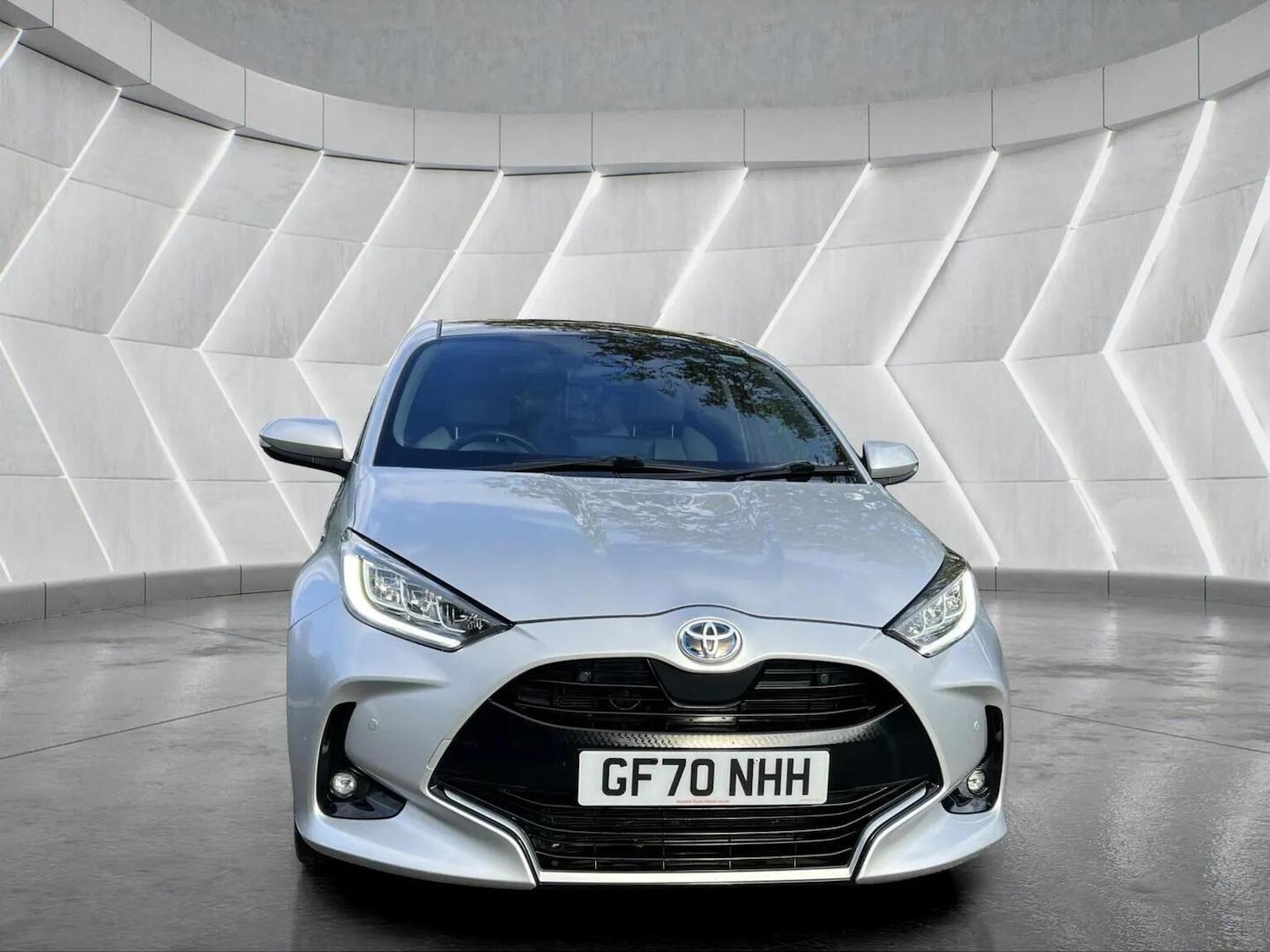 Used Toyota Yaris 2020 for sale - 76566661: Photo 2