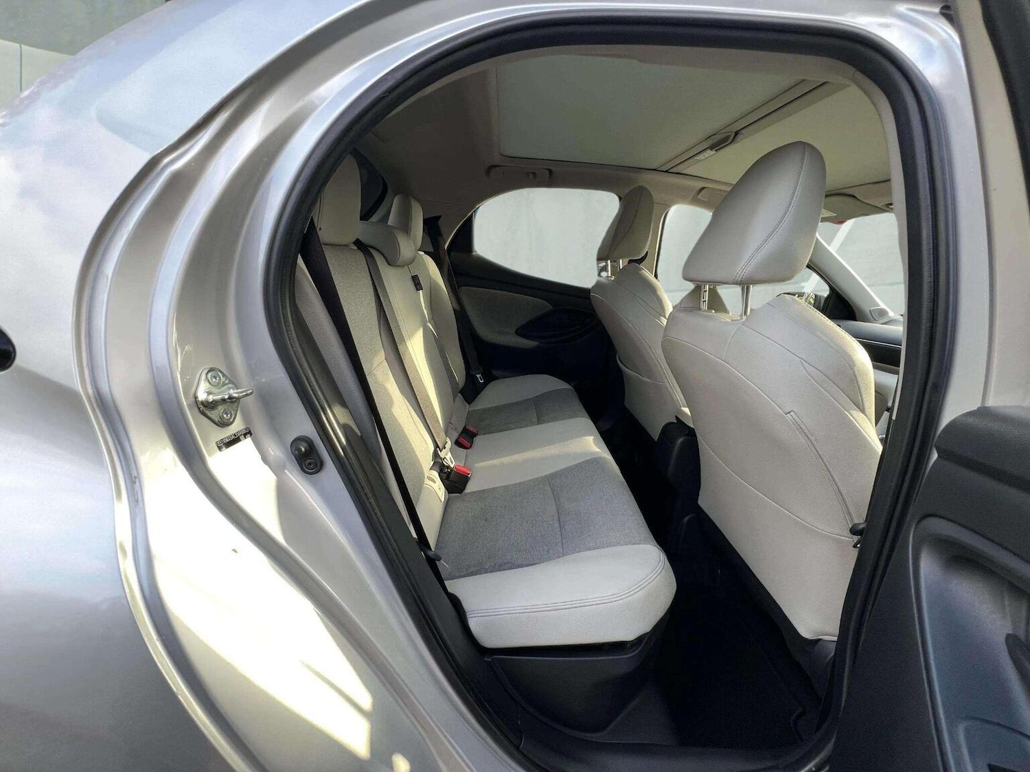 Used Toyota Yaris 2020 for sale - 76566661: Photo 25