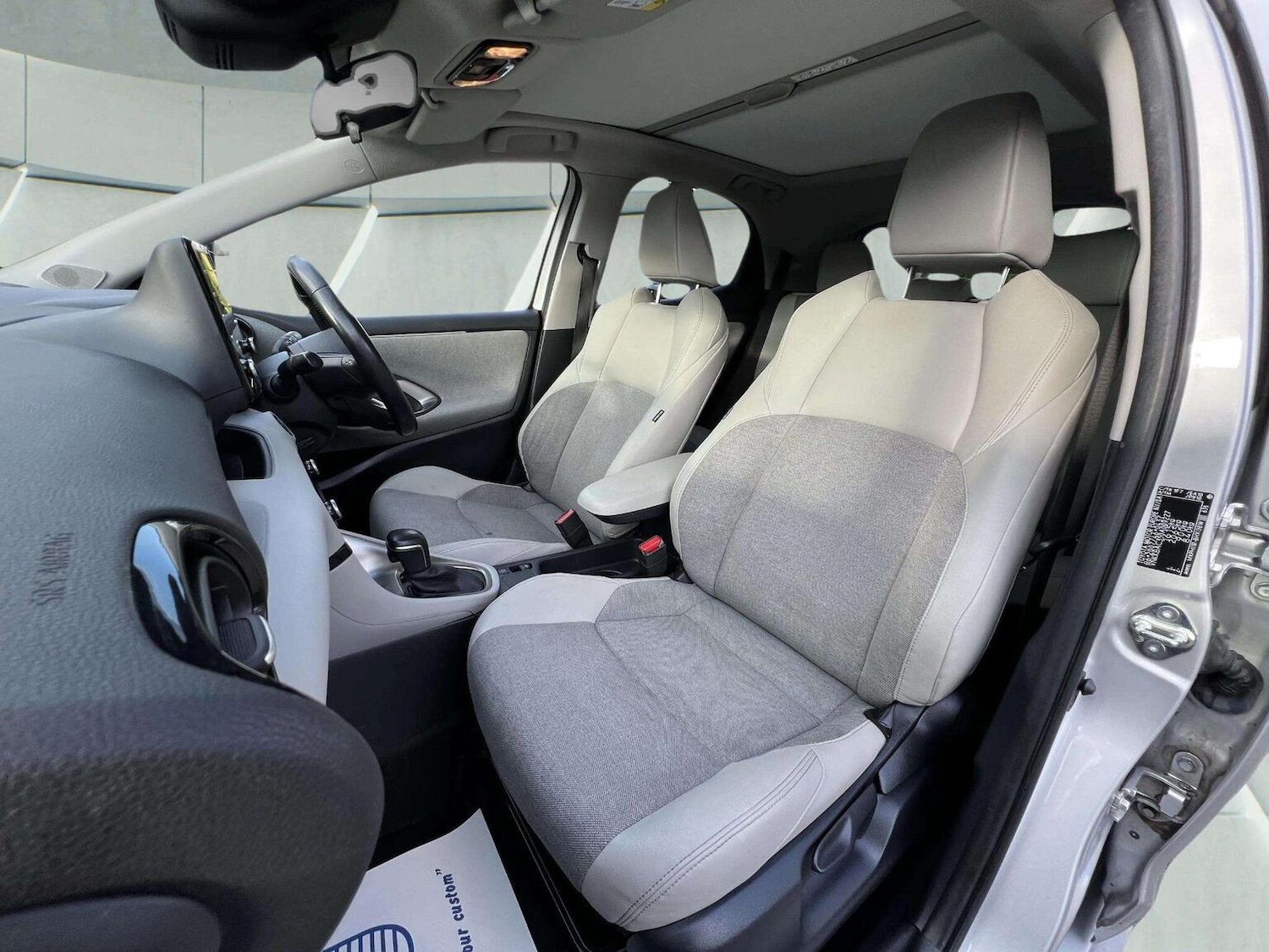 Used Toyota Yaris 2020 for sale - 76566661: Photo 51