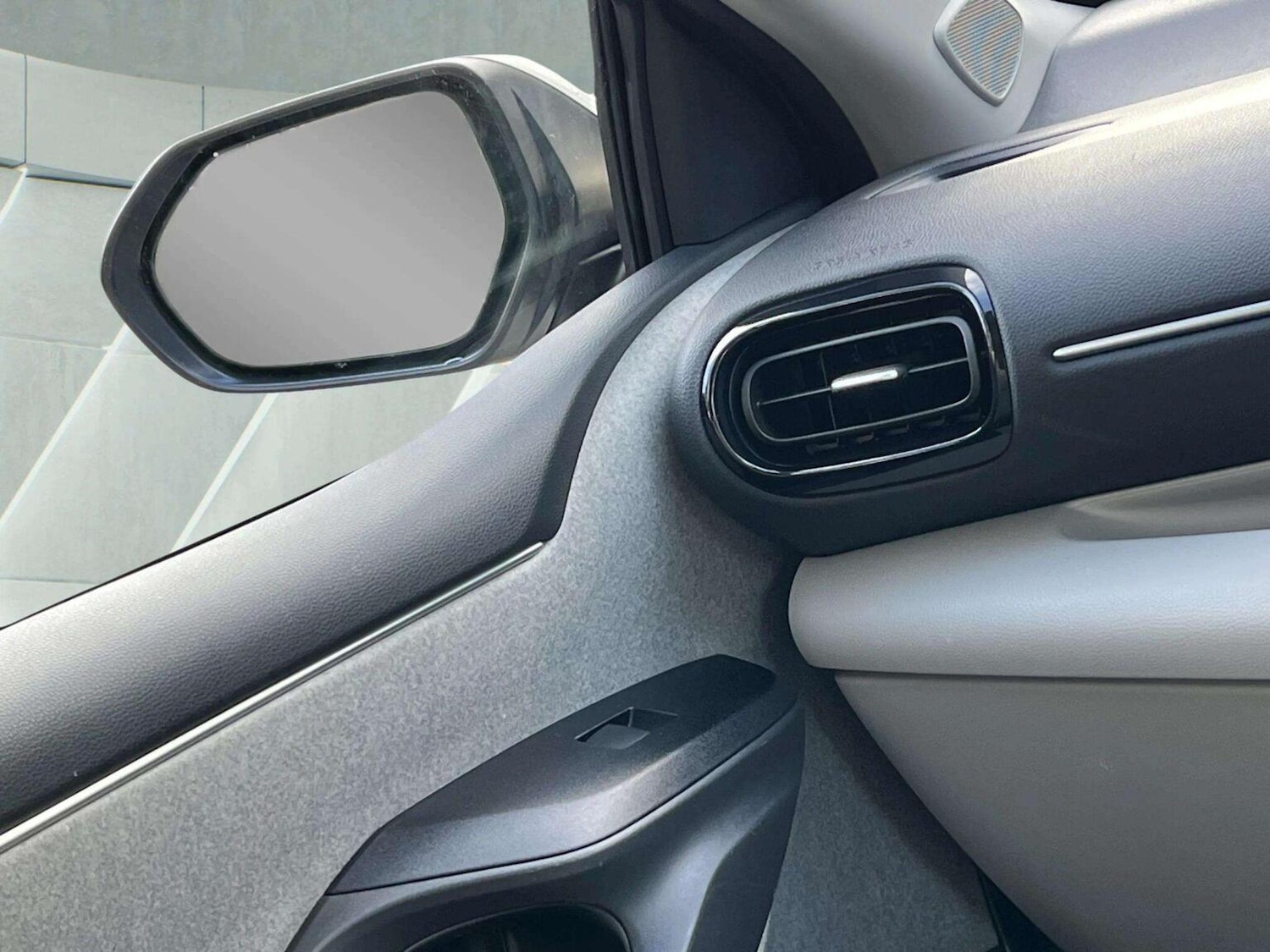 Used Toyota Yaris 2020 for sale - 76566661: Photo 62