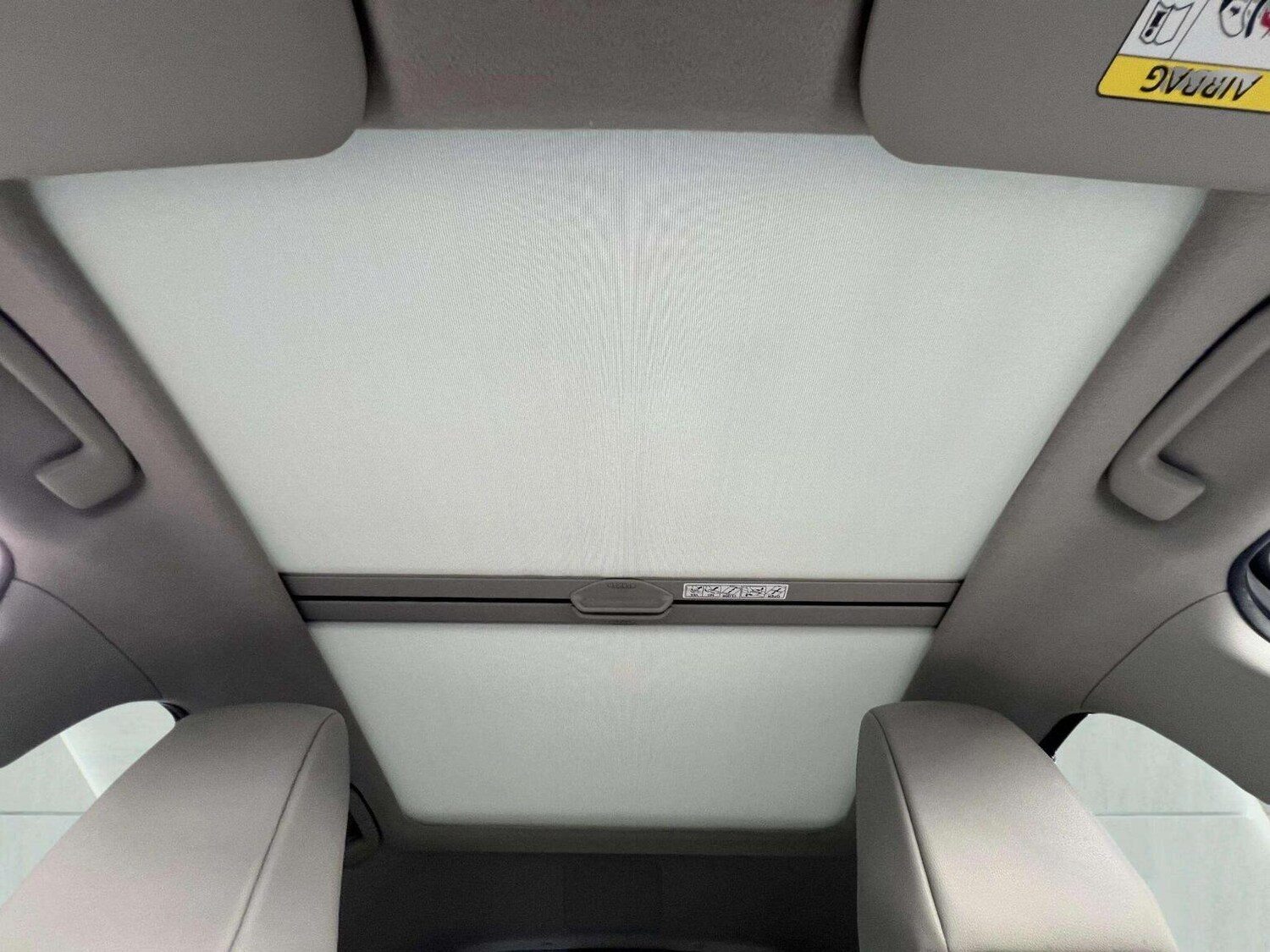 Used Toyota Yaris 2020 for sale - 76566661: Photo 65